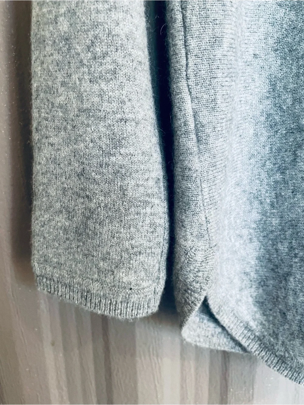 Max Studio 100% 2-ply Cashmere Sweater Grey Cowl Neck Dolman Sleeve SO SOFT sz M